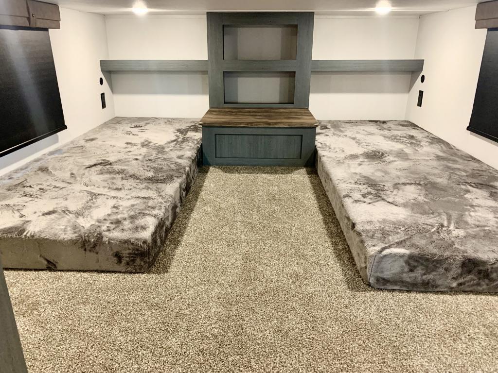 2026 Palomino Puma 402LFT - Image 44