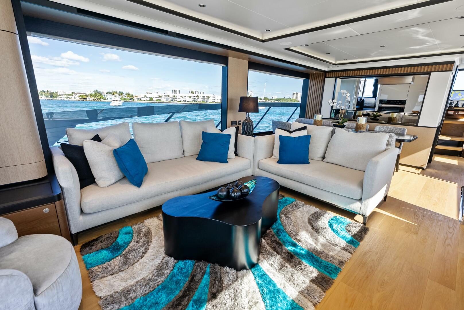 2025 Absolute 75 Navetta - Image 14