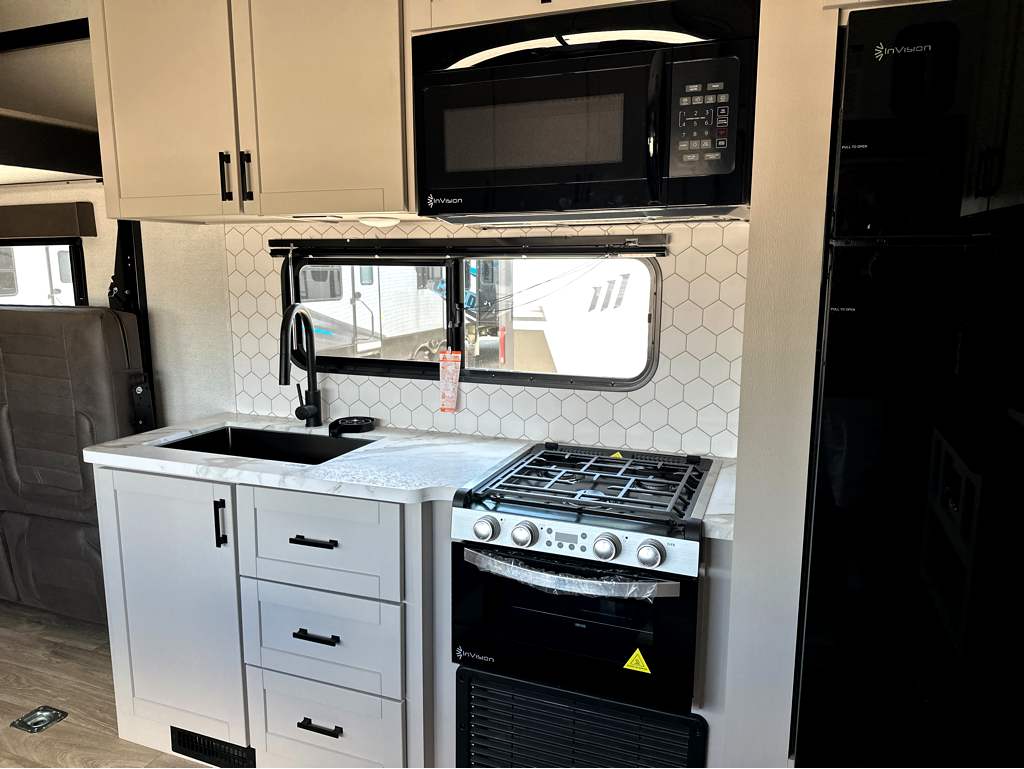 2027 JAYCO SEISMIC 214 - Image 11