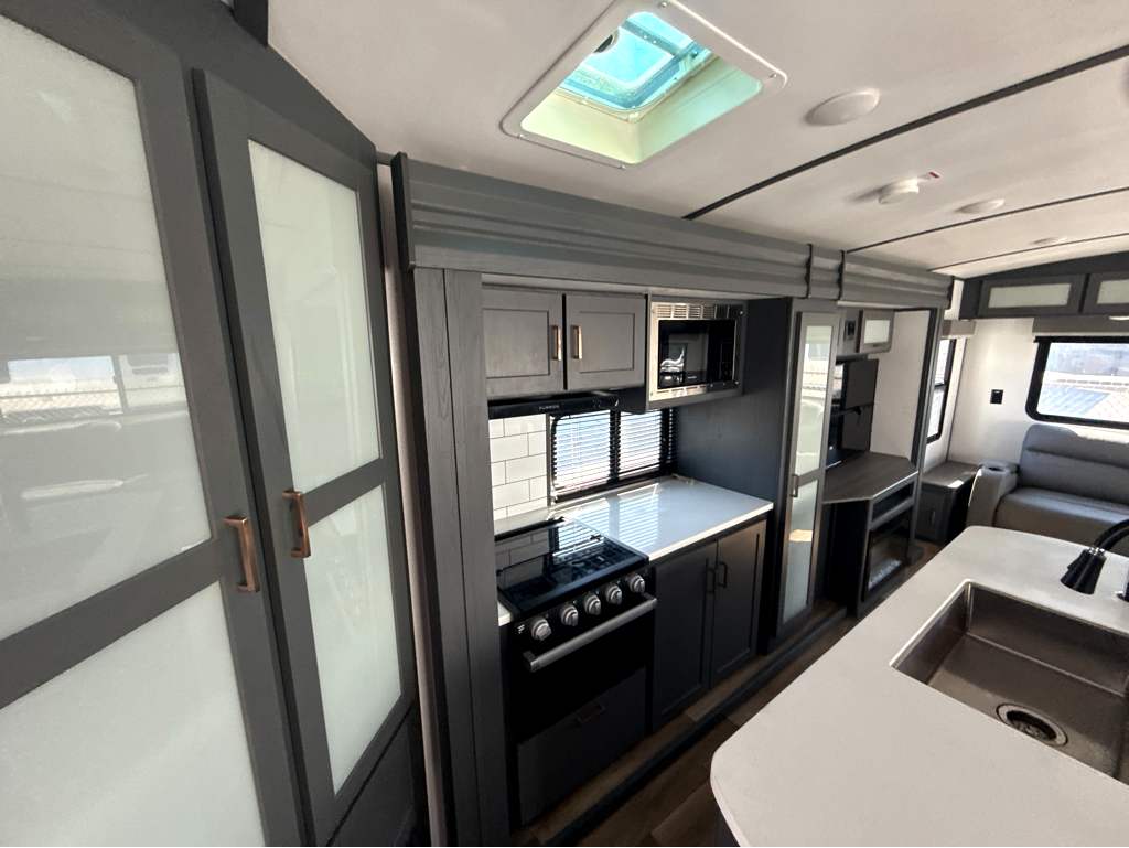2022 KEYSTONE BULLET 30RIPR - Image 9