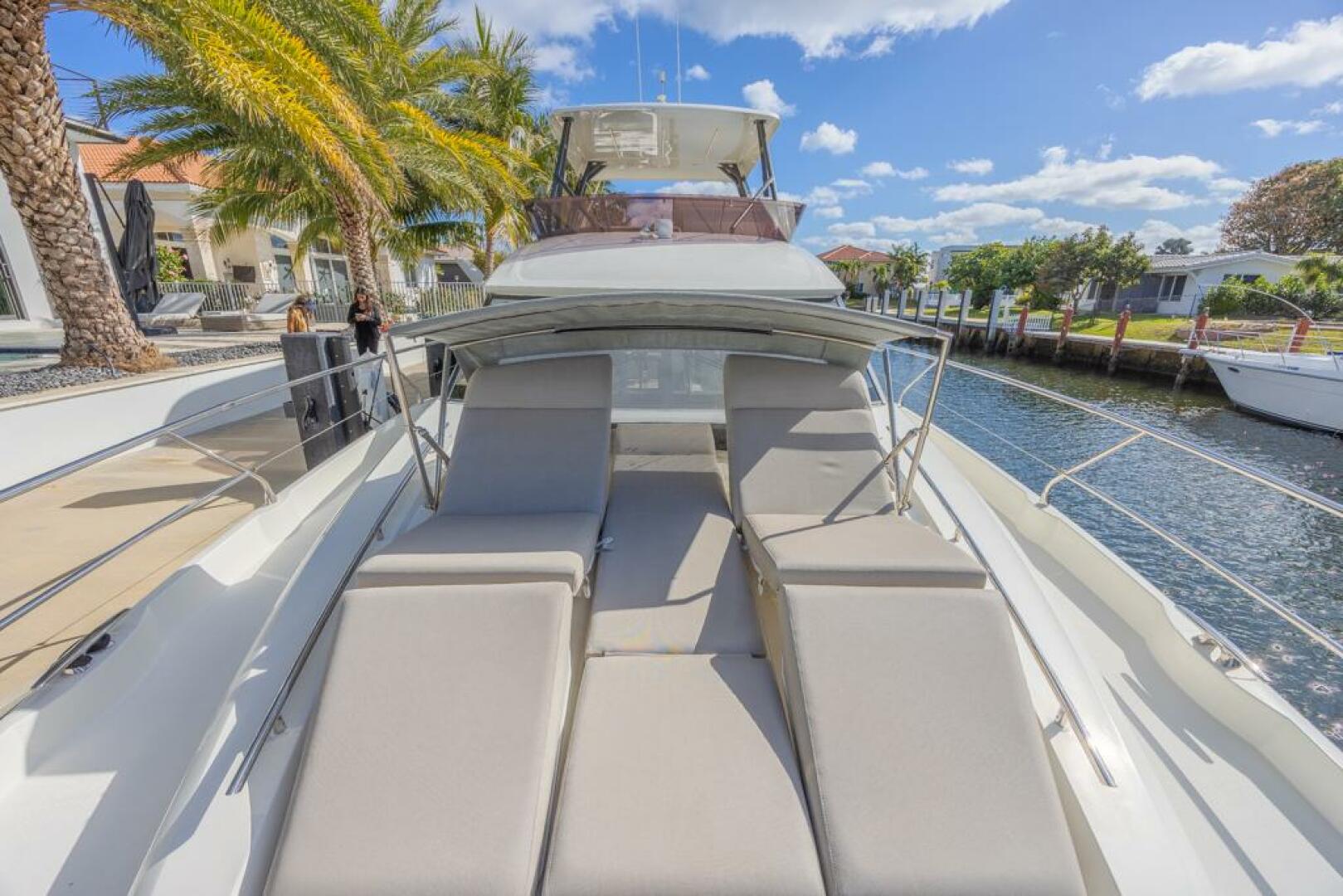 2021 Prestige 520 Flybridge - Image 24