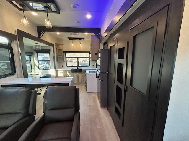 2026 CHEROKEE TIMBERWOLF 39DKBL - Image 18