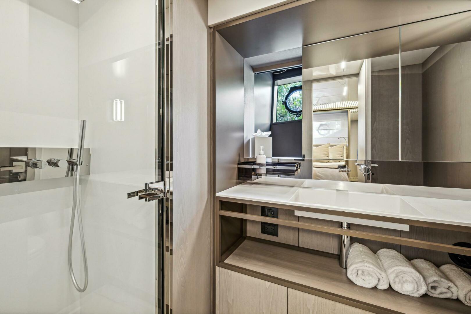 2021 Ferretti Yachts 850 - Image 54