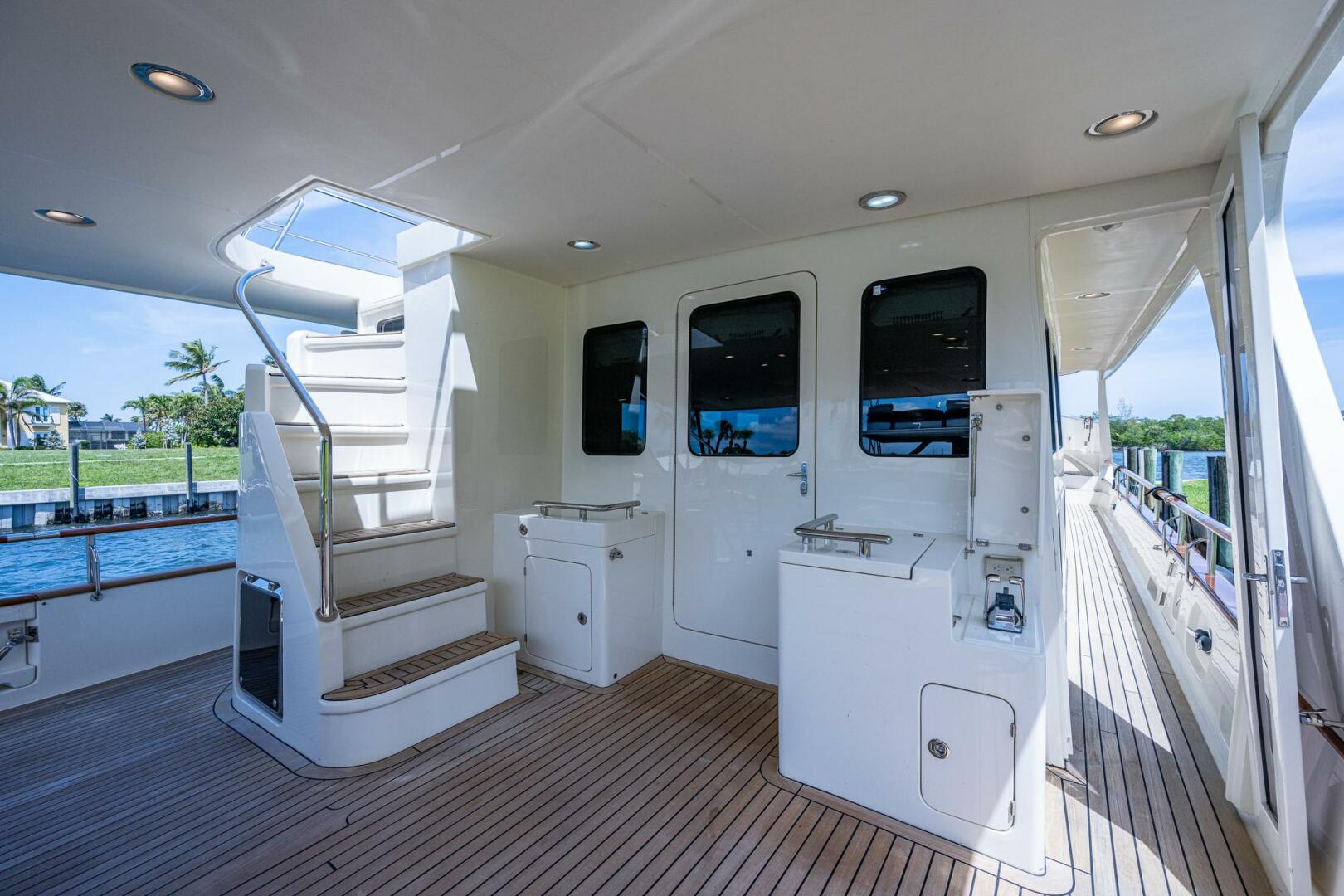2013 Marlow Explorer Enclosed Bridge (CB) - Image 22