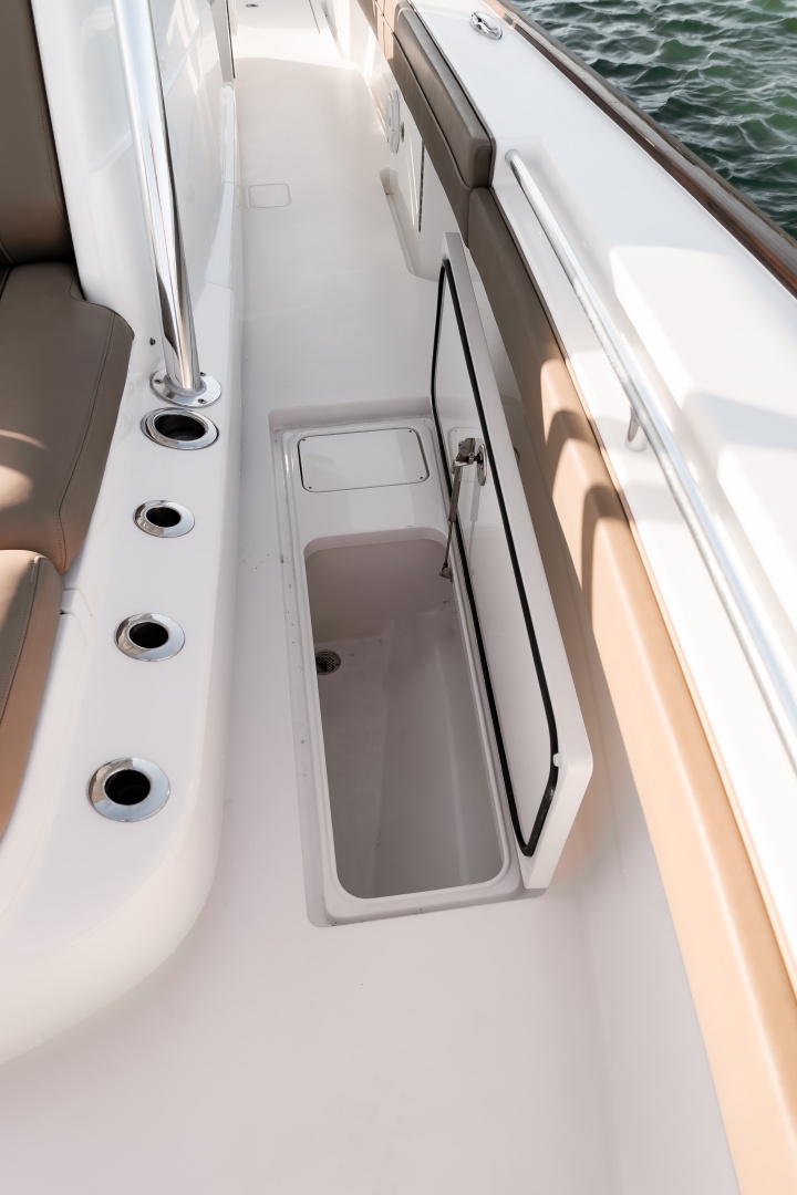 2020 Valhalla Boatworks V37 - Image 43