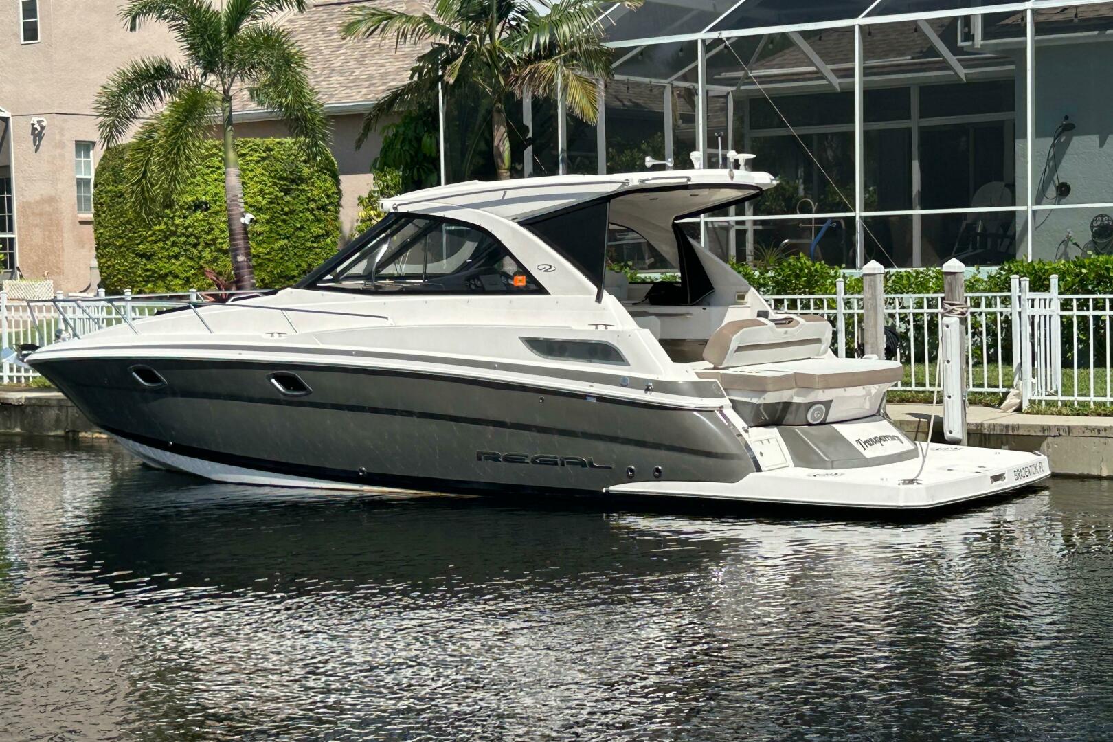 2016 Regal 35 Sport Coupe - Image 2