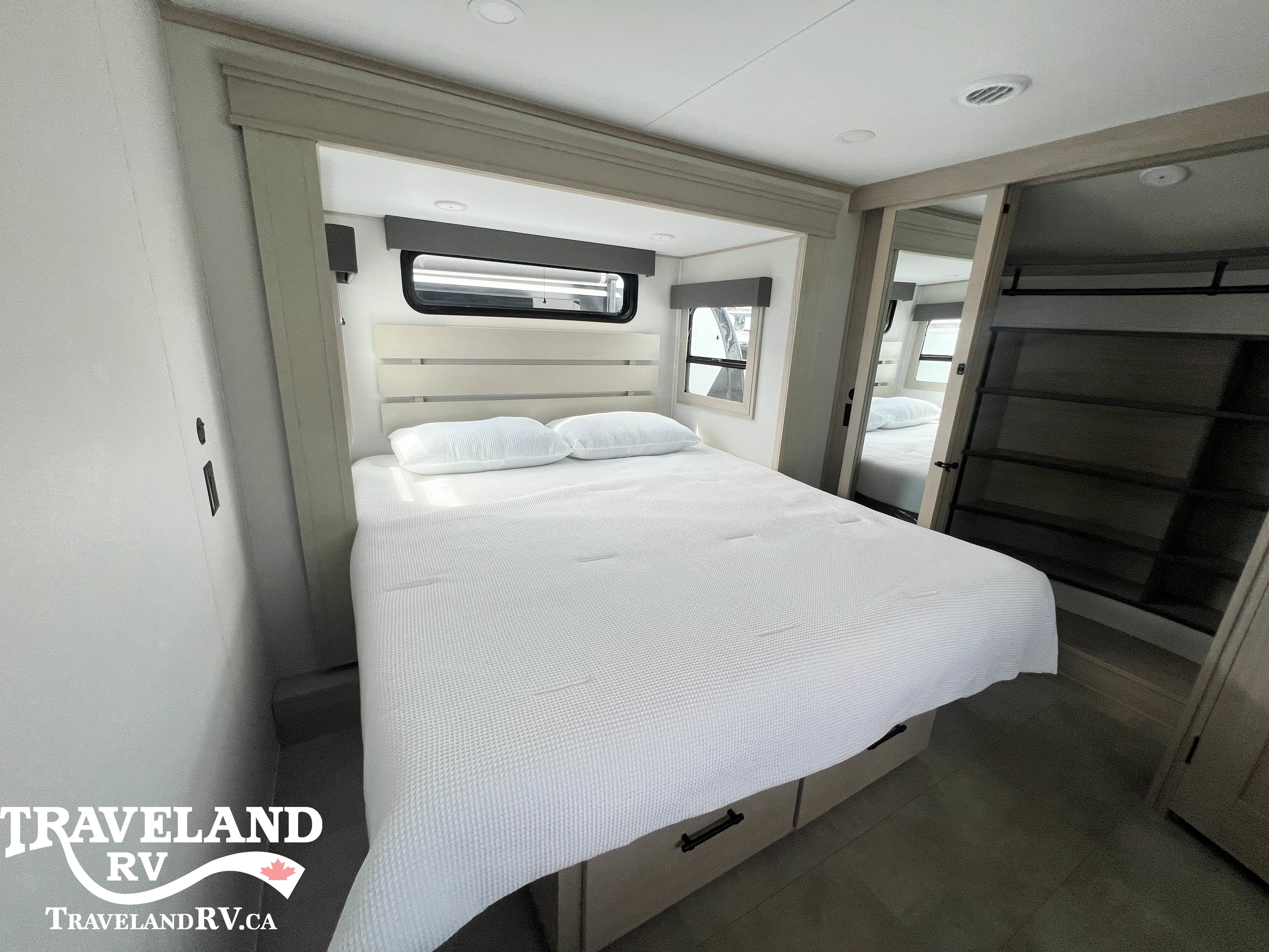 2025 Grand Design Solitude 310GK - Image 33