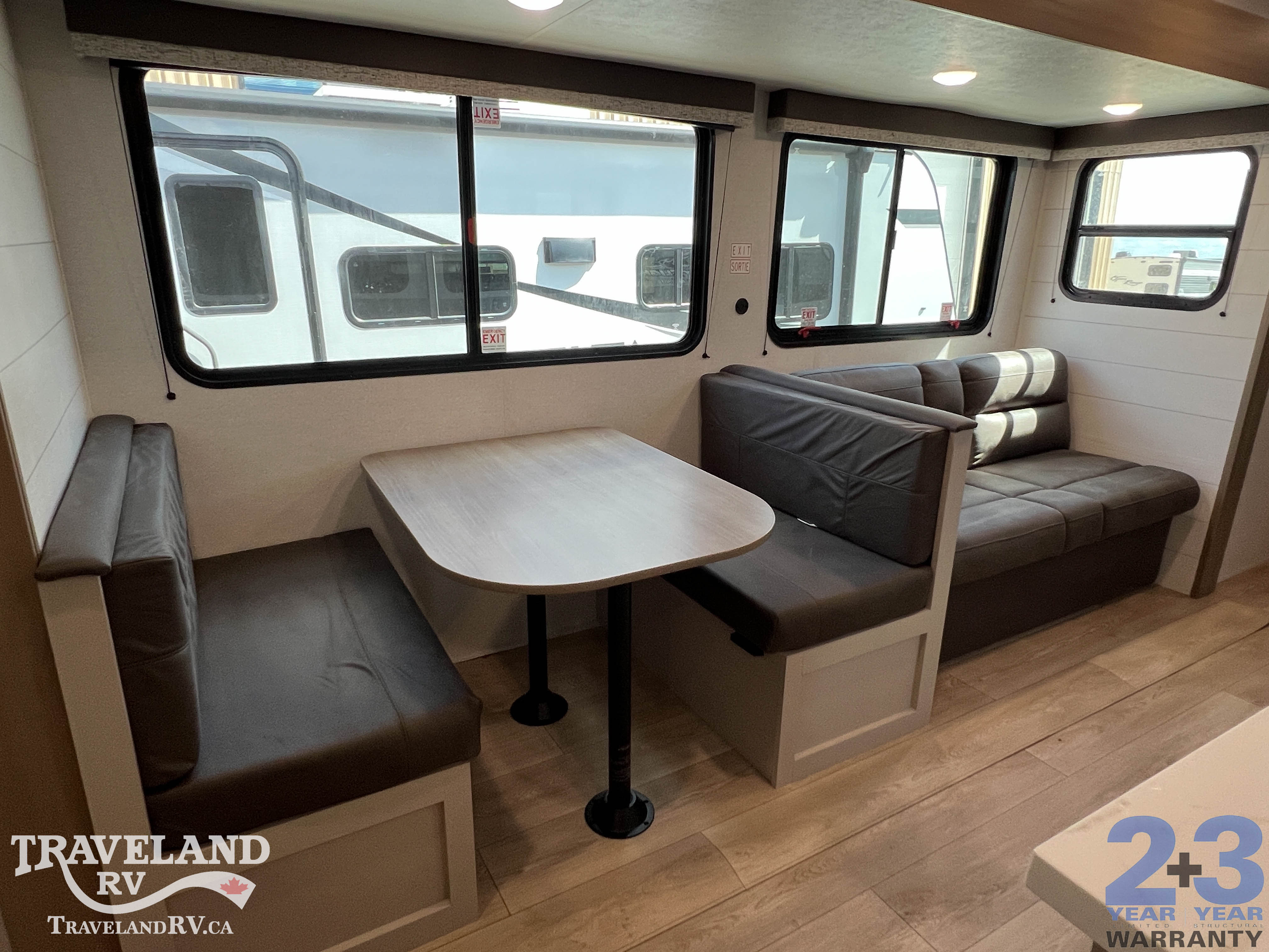 2027 JAYCO JAY FLIGHT 333BTS - Image 26