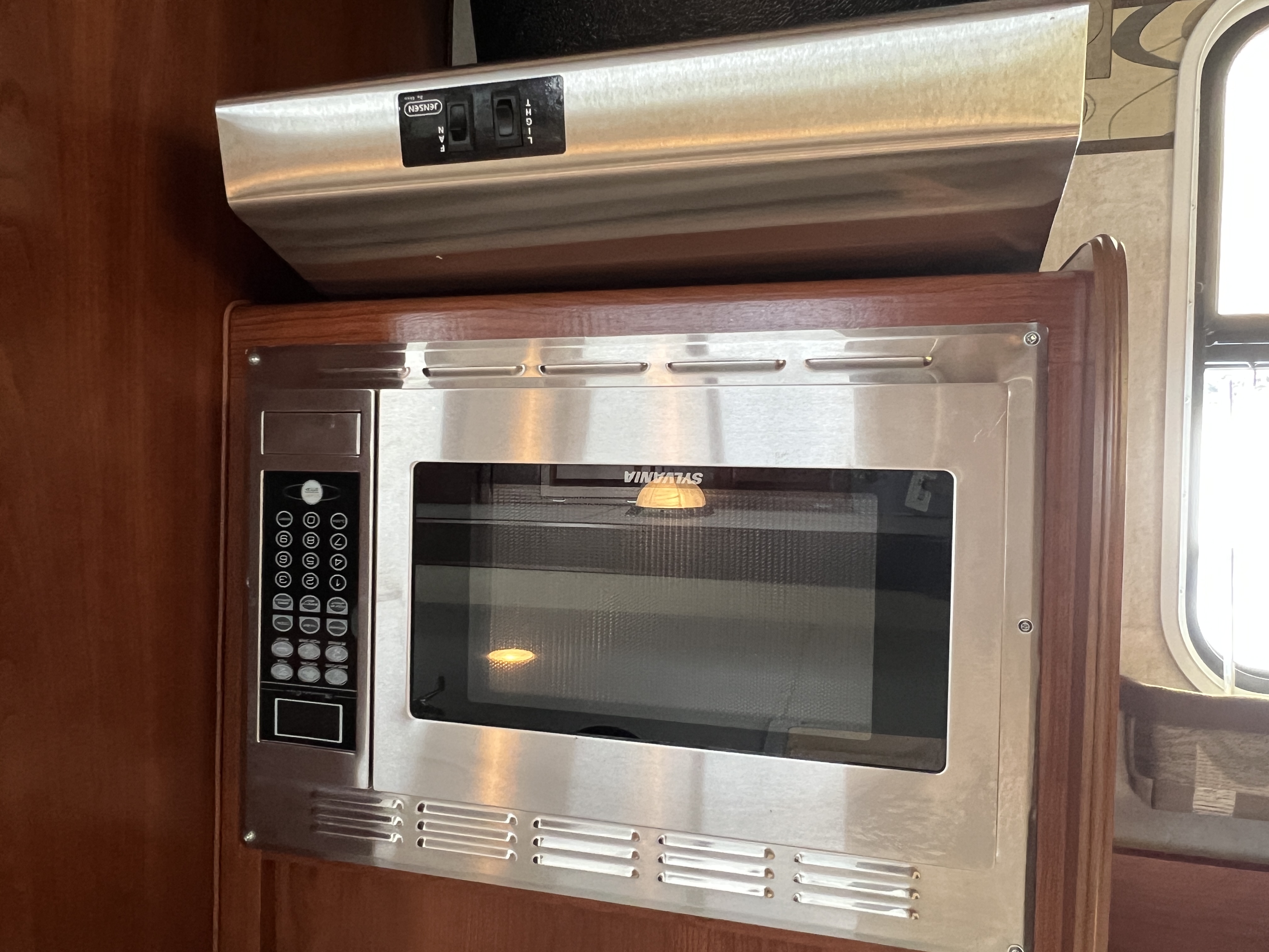 2009 FOREST RIVER PROWLER 280FKS - Image 12