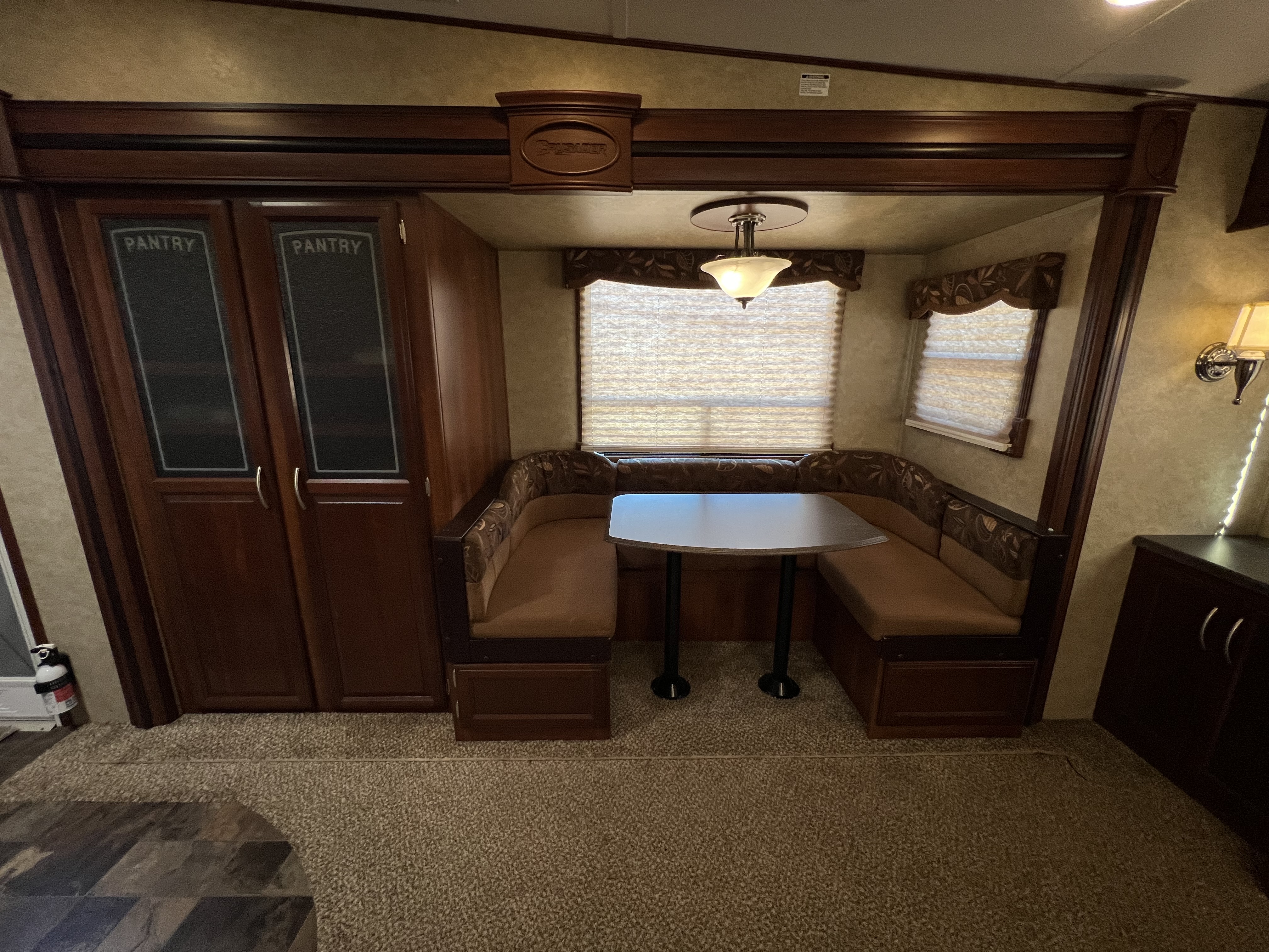 2014 Prime Time Crusader 285RET - Image 16