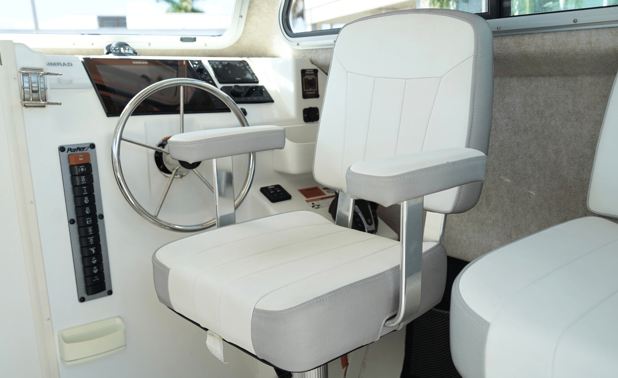 2023 PARKER 2520 XLD - Image 28