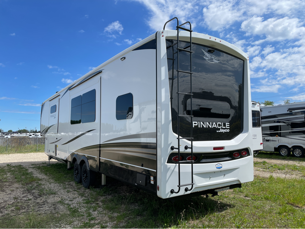 2026 Jayco Pinnacle 38FBRK - Image 4