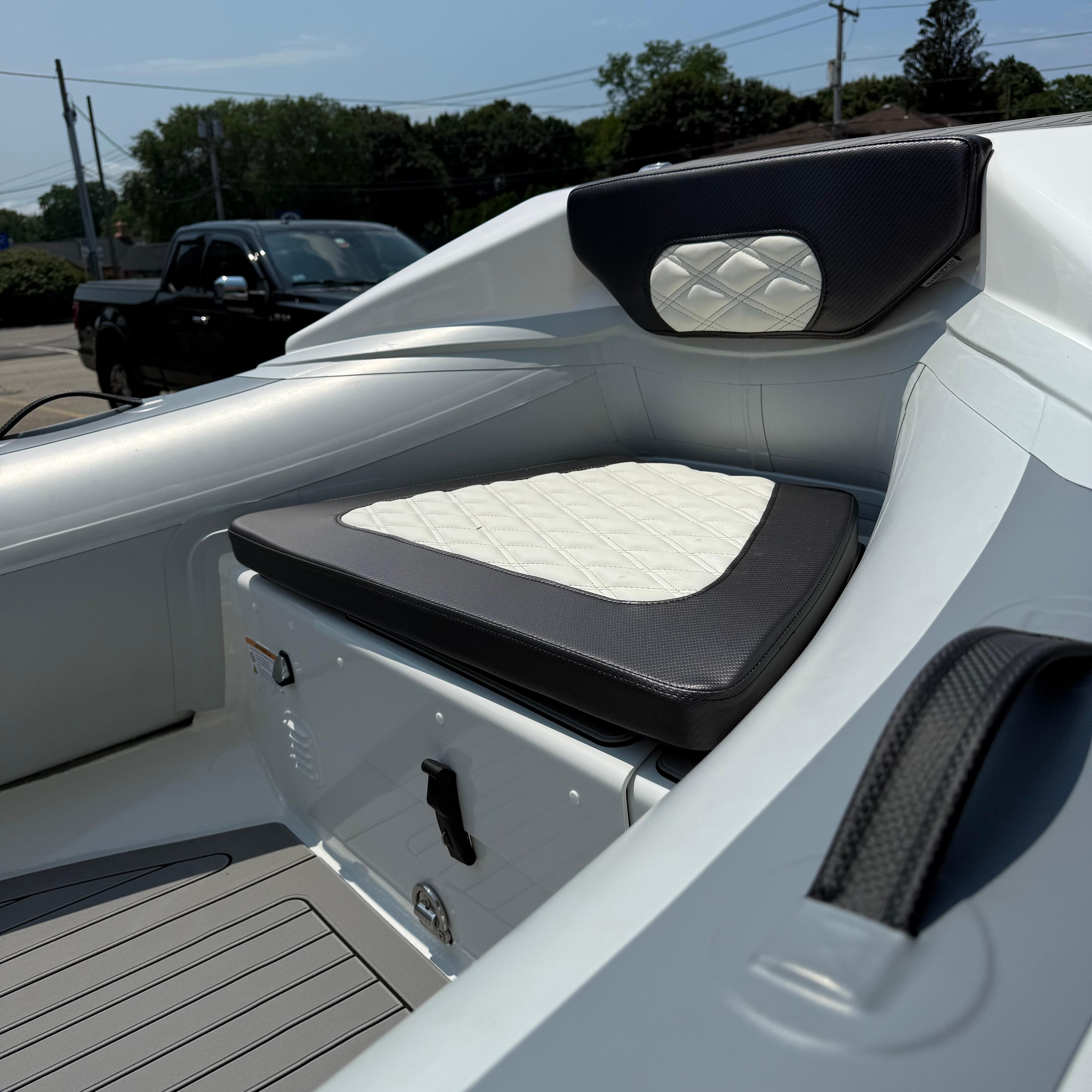 2025 Highfield Sport 420 Standard - Image 8