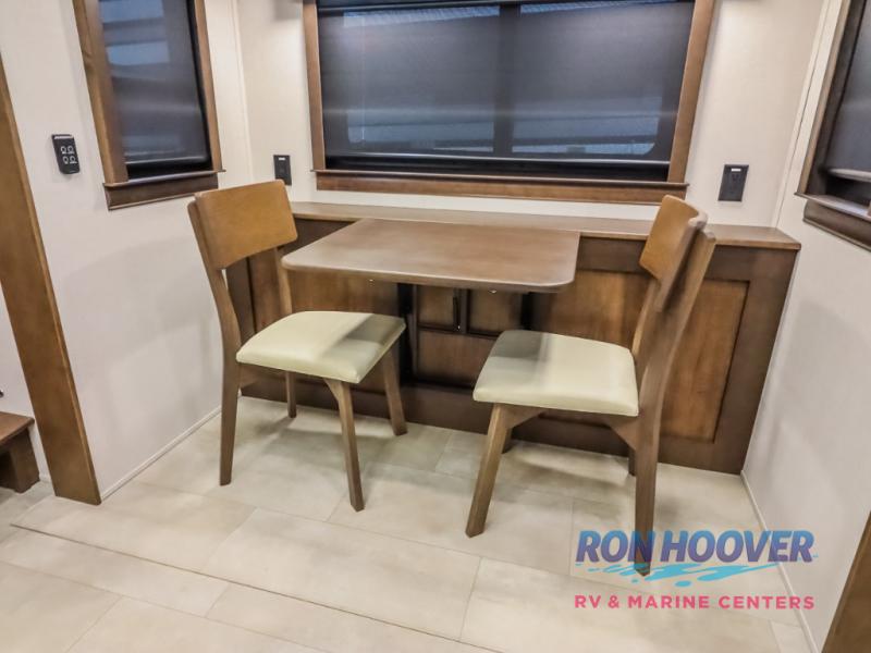 2026 FOREST RIVER 425FO - Image 22