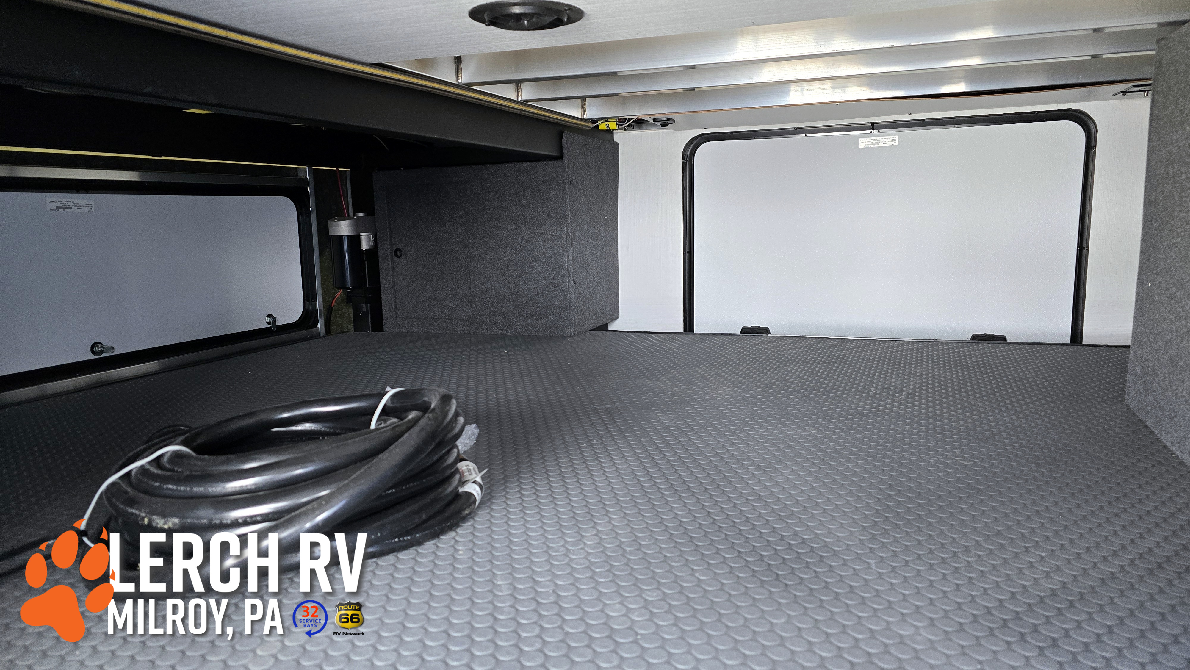 2026 KZ RV Ridgeway 35BH - Image 5