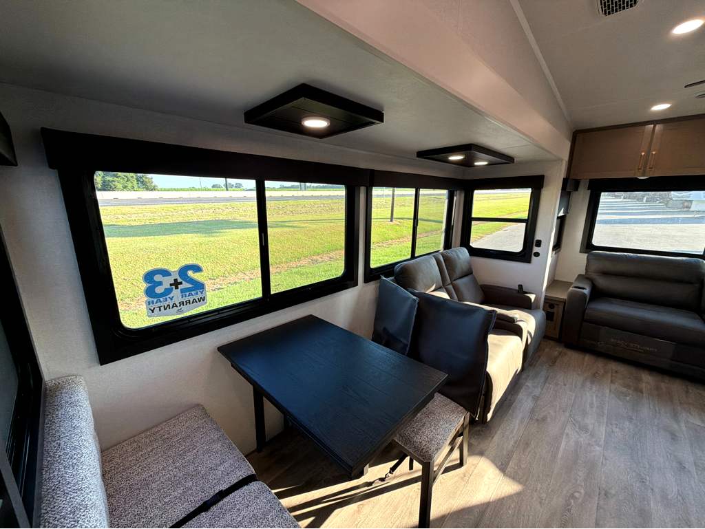2027 JAYCO EAGLE 355MBQS - Image 14