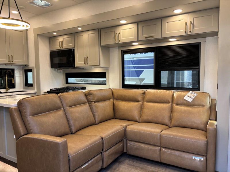 2026 Brinkley RV Model G 3250 - Image 5