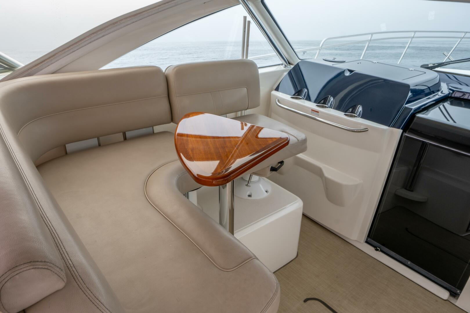 2015 Tiara Yachts 4300 Open - Image 21