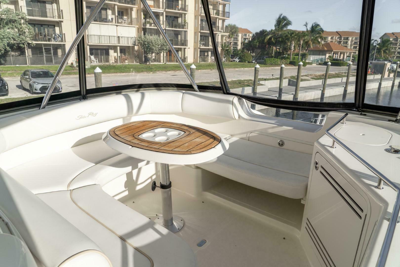 2008 Sea Ray 58 Sedan Bridge - Image 11