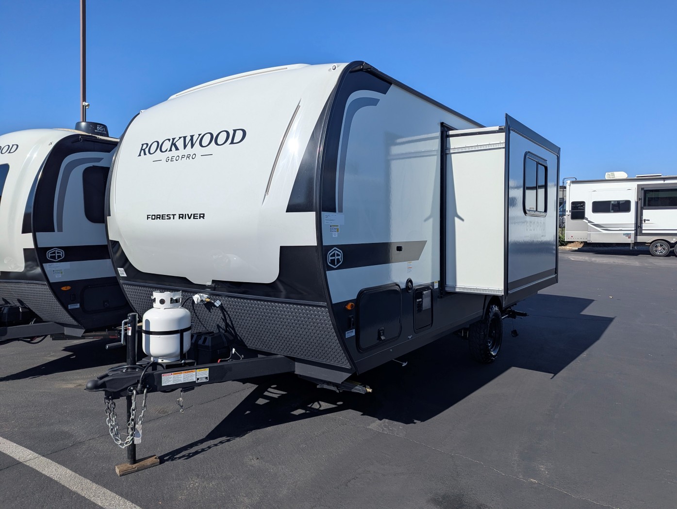2027 Forest River Rockwood Geo Pro G17SLE - Image 4