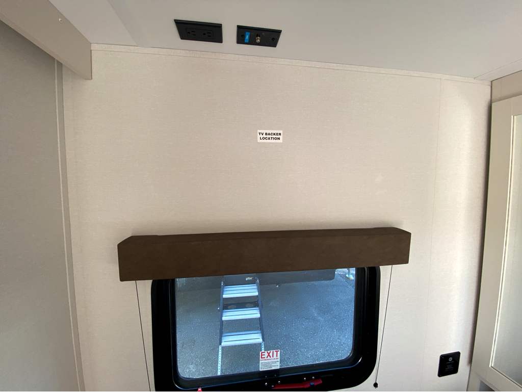 2026 GRAND DESIGN TRANSCEND 26BHX - Image 30