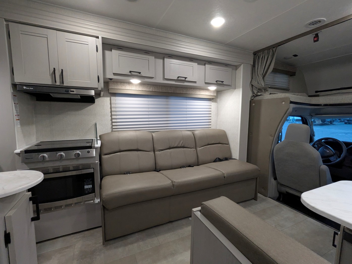 2025 Coachmen Leprechaun 260QB - Ford E-450 - Image 8