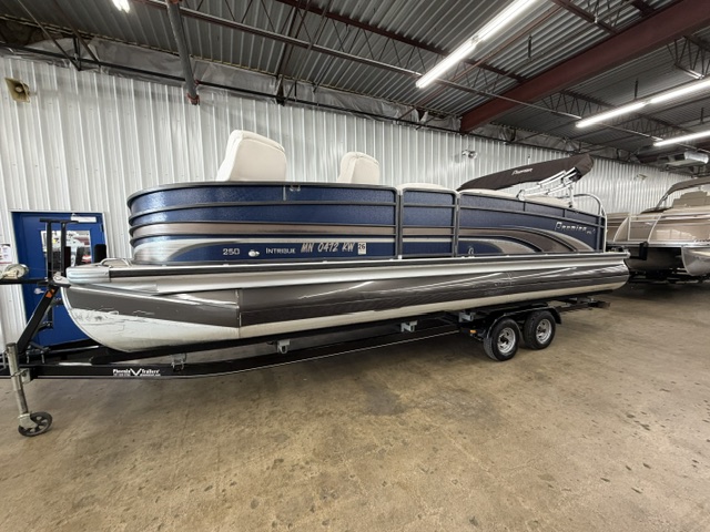 2012 PREMIER INTRIGUE PTX 250 - Image 1