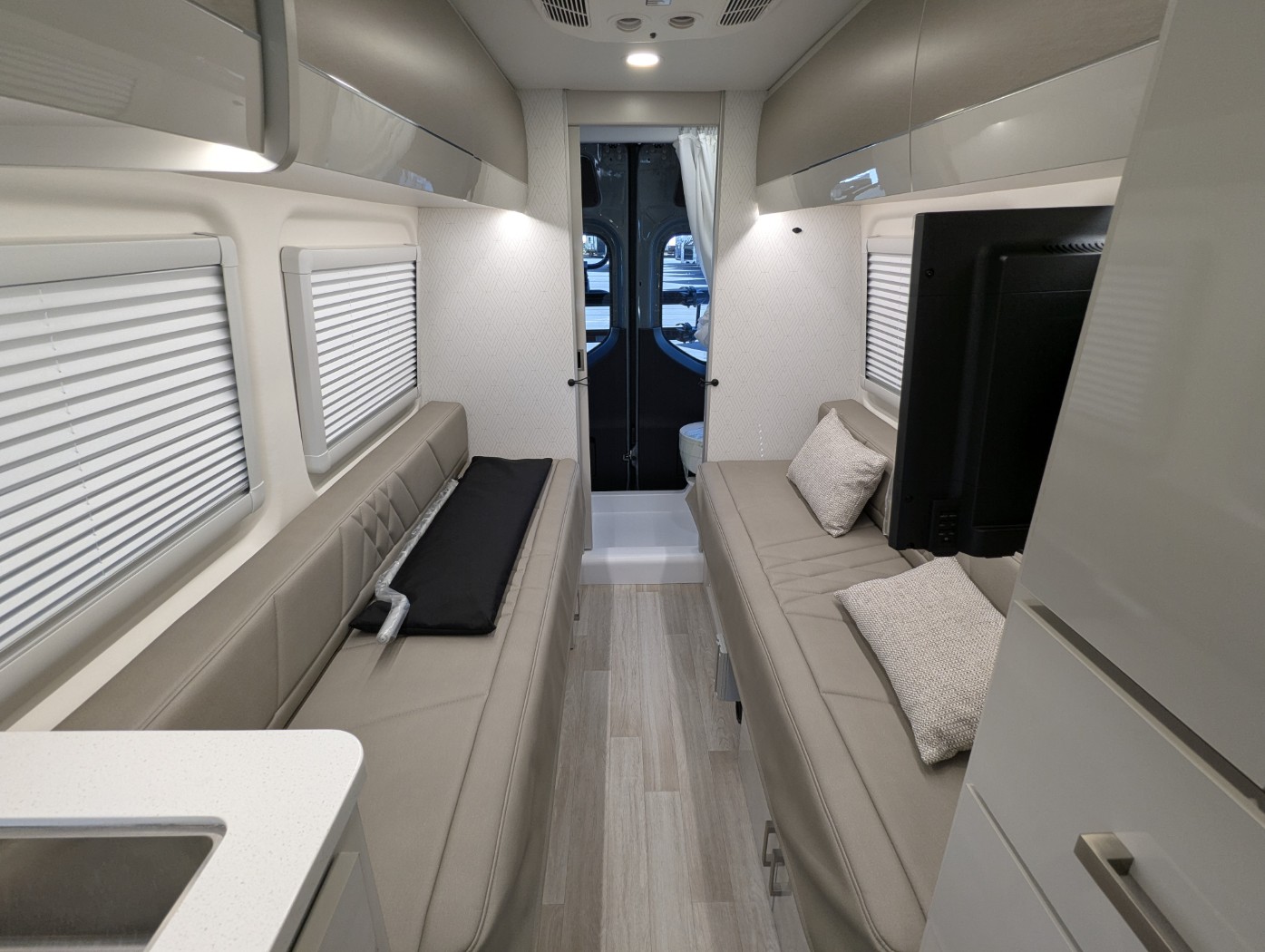 2027 Thor Motor Coach Tranquility 24A - Image 19