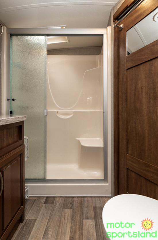 2017 Keystone Montana Legacy 3720RL - Image 31