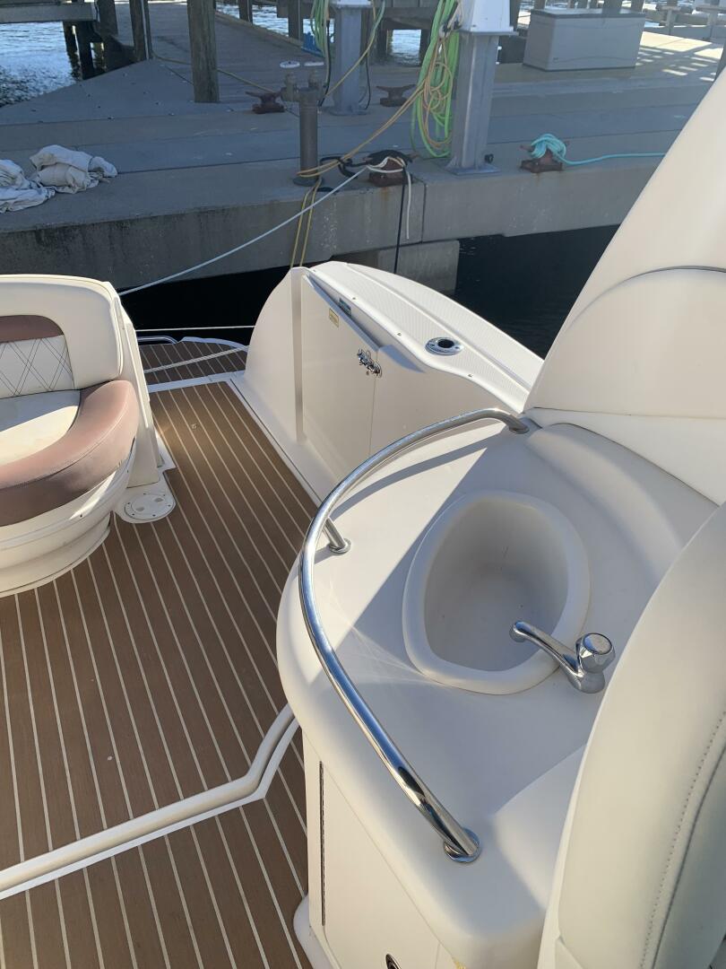 2005 Sea Ray 340 Sundancer - Image 16