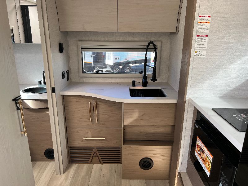 2026 Grand Design Serenova 150HL - Image 11