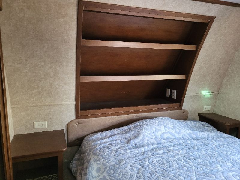 2016 Highland Ridge Light LF297RLS - Image 16