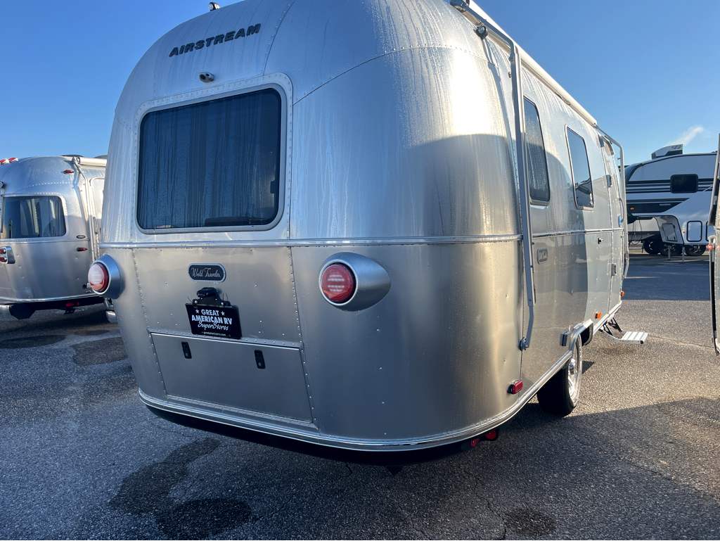 2026 AIRSTREAM WORLD TRAVELERUSA 22RB - Image 3