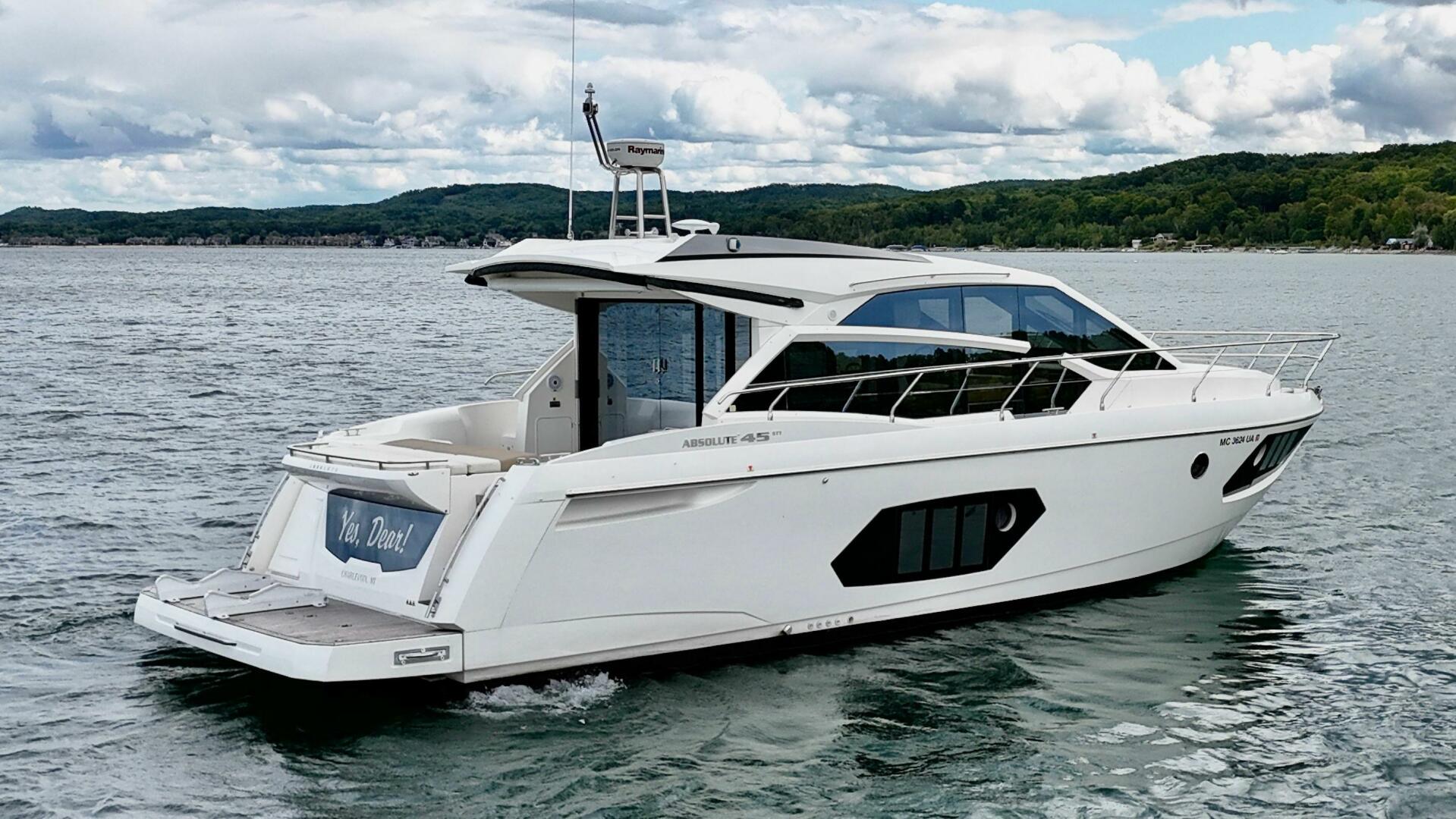 2016 Absolute 45 Sport Yacht - Image 17