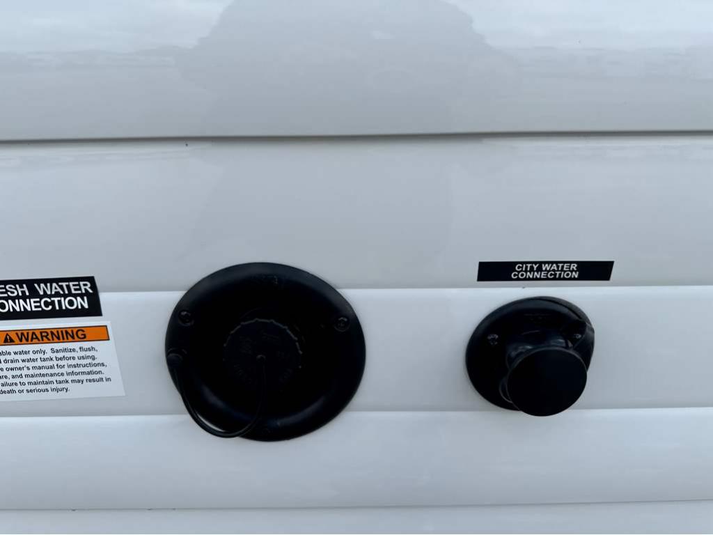 2026 VENTURE RV SIENNA 140VFD - Image 13