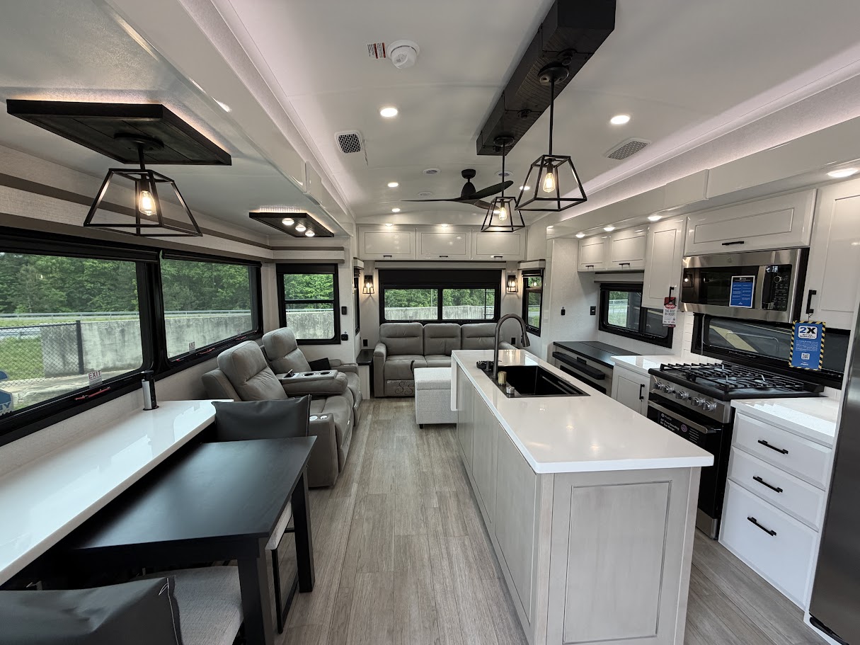 2026 JAYCO PINNACLE 36FBTS - Image 7