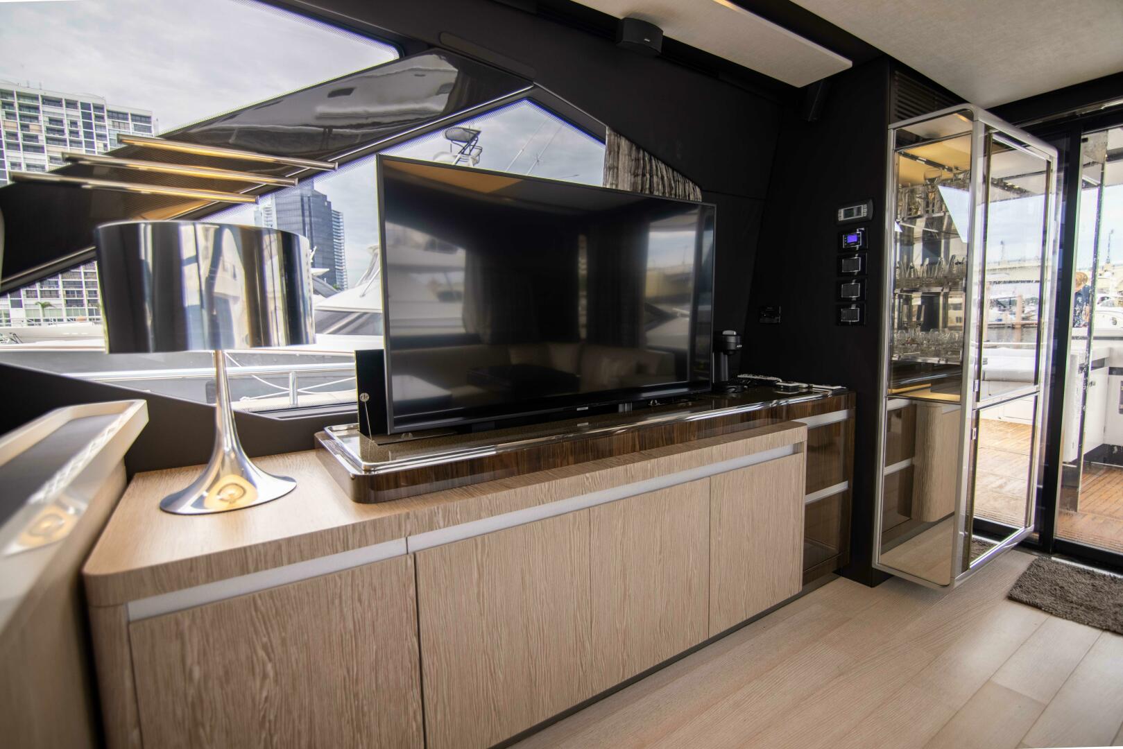 2019 Azimut S7 - Image 16