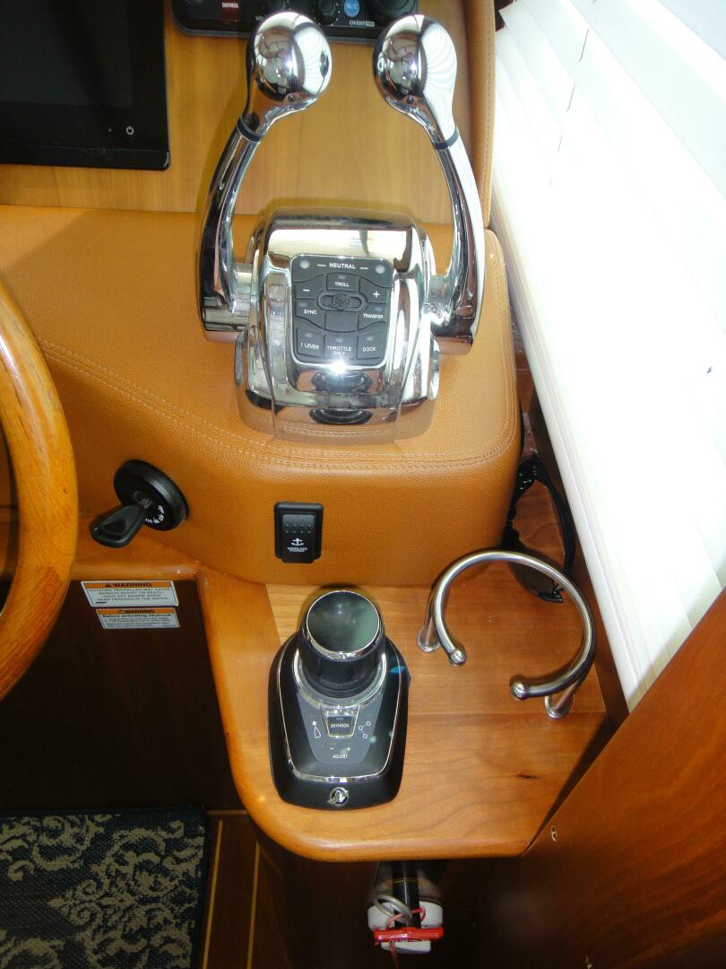 2018 Sabre 48 Salon Express - Image 15