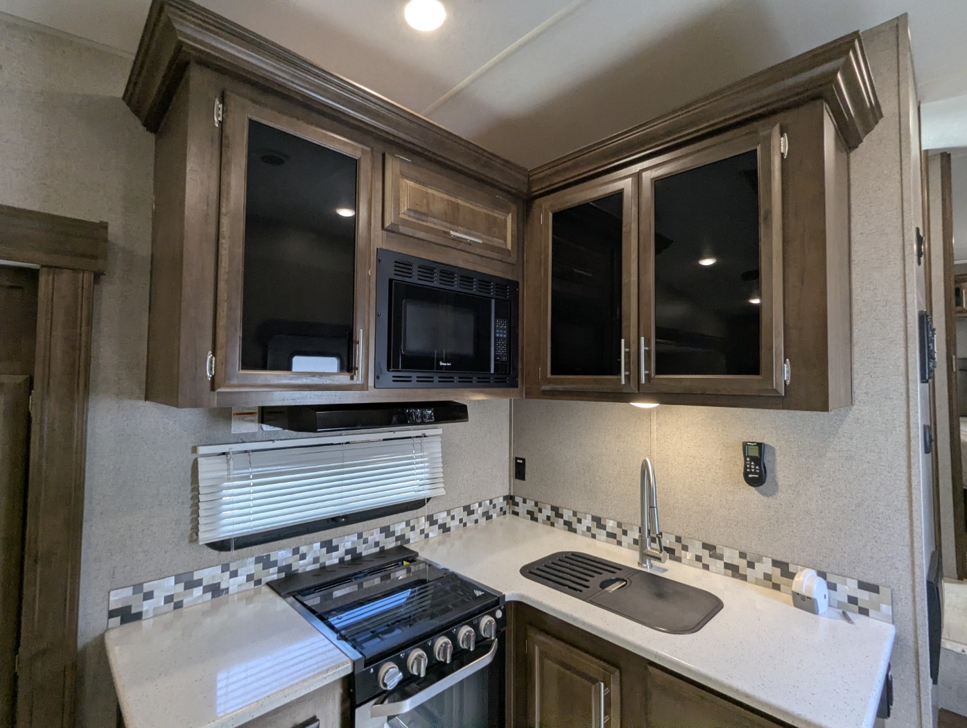 2020 Forest River Rockwood Ultra Lite 2650WS - Image 31