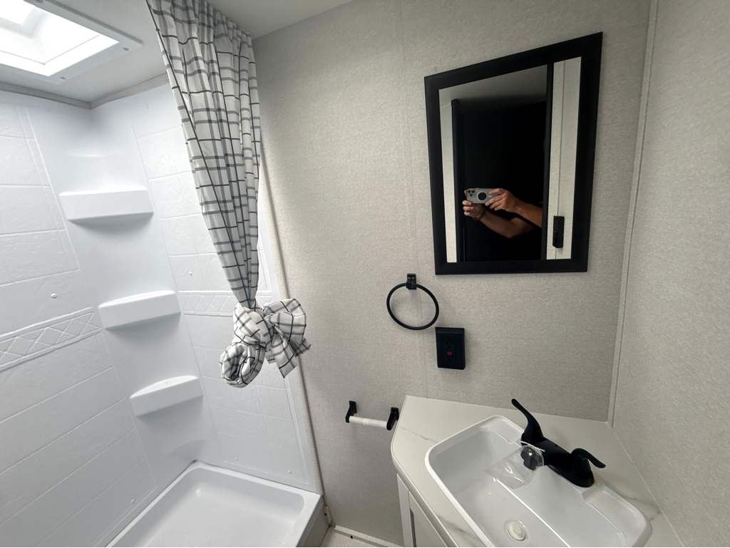 2027 HEARTLAND PROWLER 1802MBS - Image 32