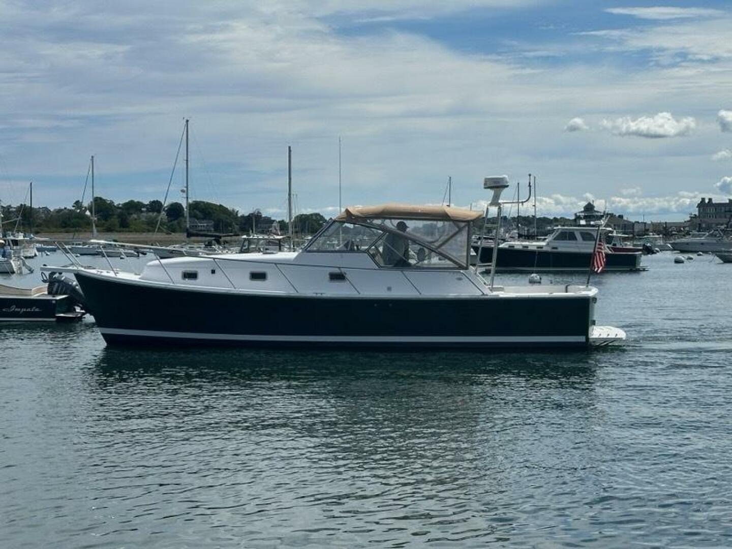 2002 Mainship Pilot 34 - Image 3