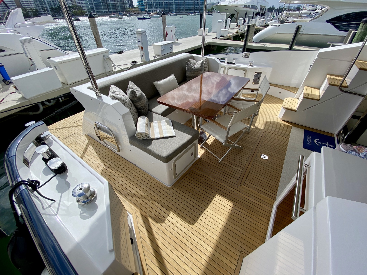 2018 Azimut Flybridge - Image 94