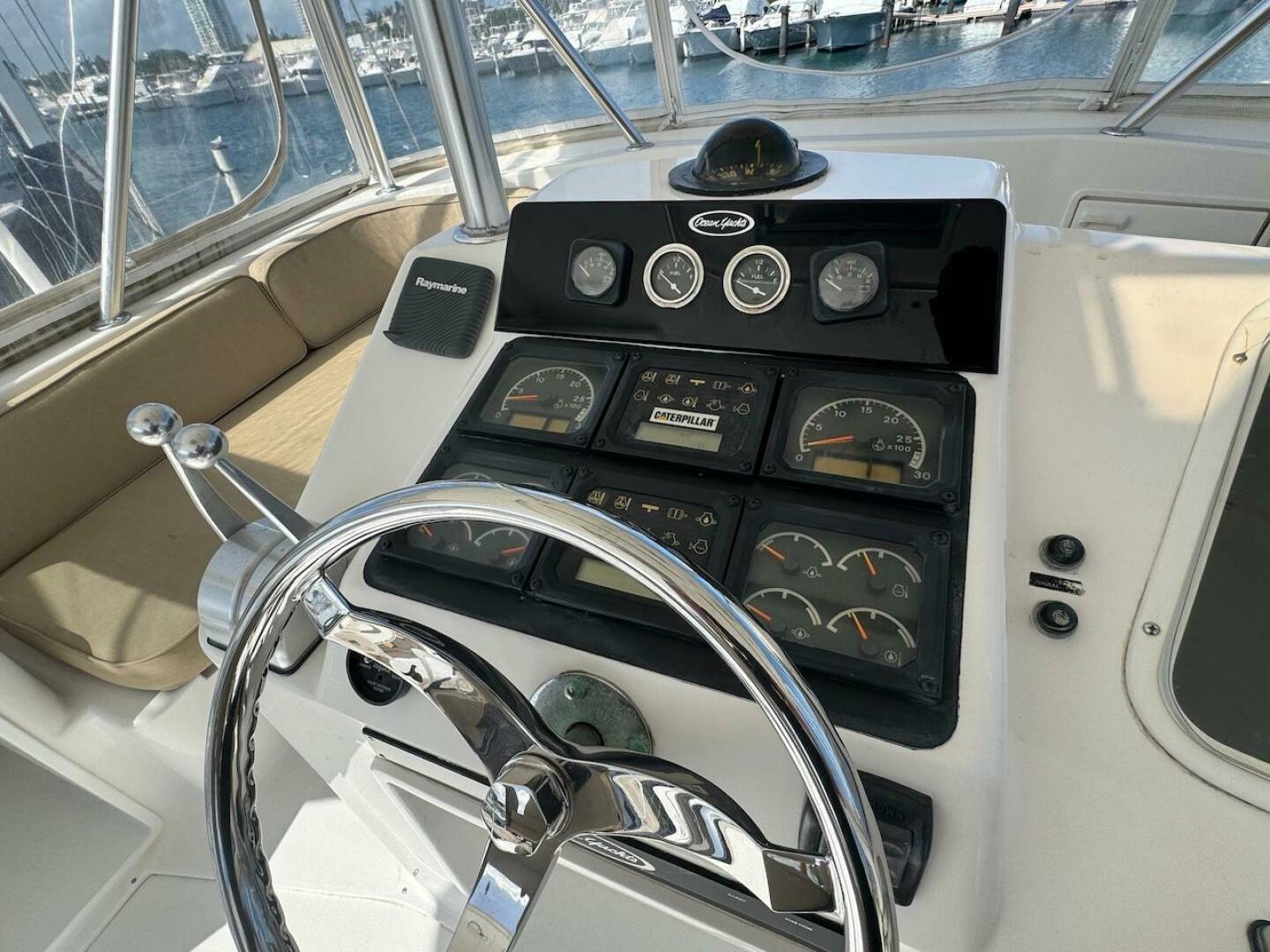2000 Ocean Yachts 48 Convertible - Image 38