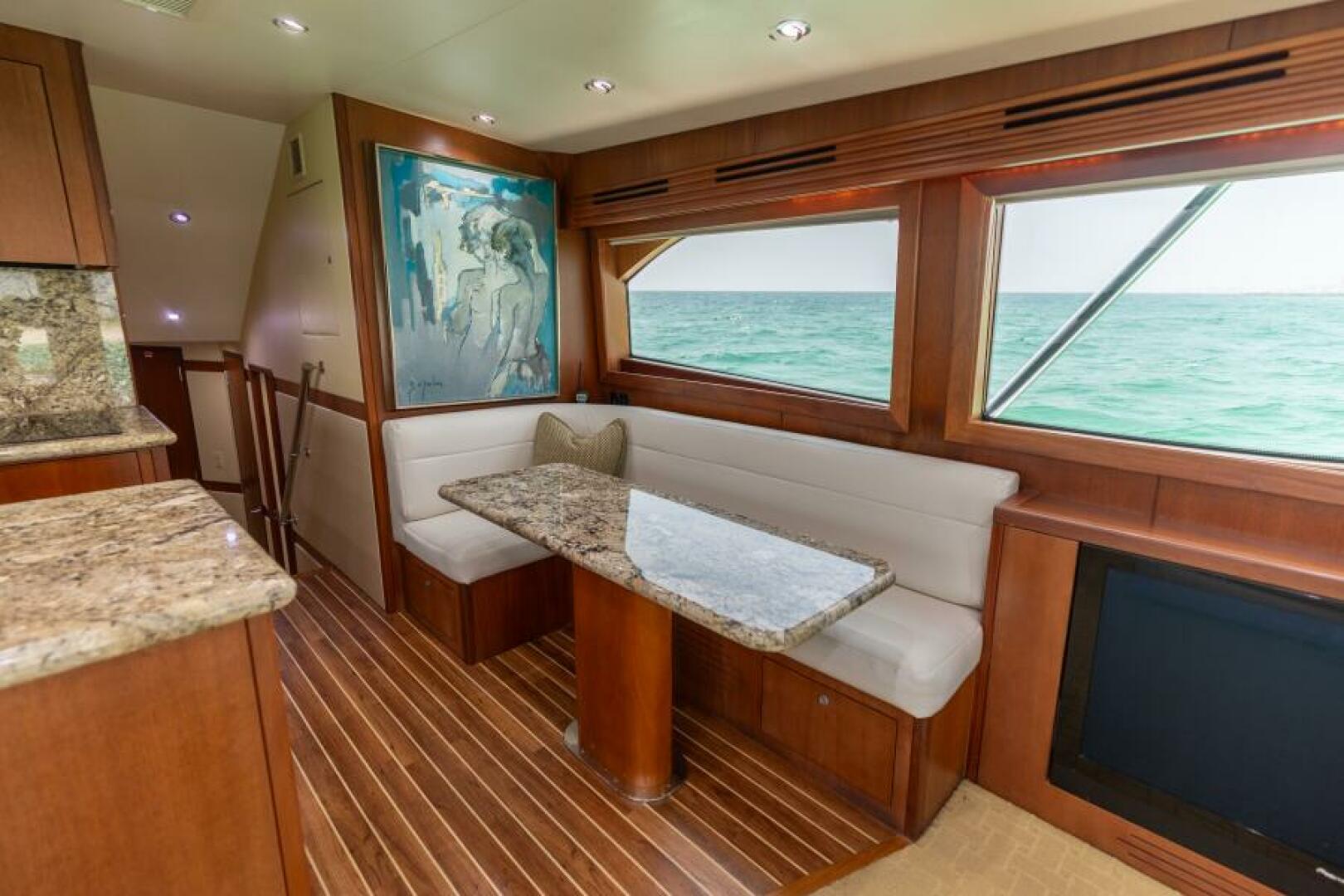 2008 Hatteras 60 Convertible - Image 8