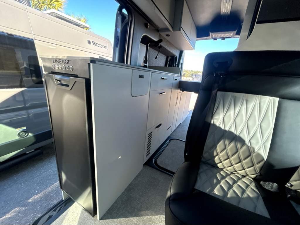 2026 GRAND DESIGN LINEAGE SERIESVT LVT1 - Image 26