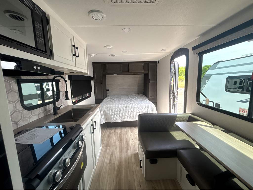 2026 VENTURE RV SPORTTREK STINGER 192VRB - Image 16