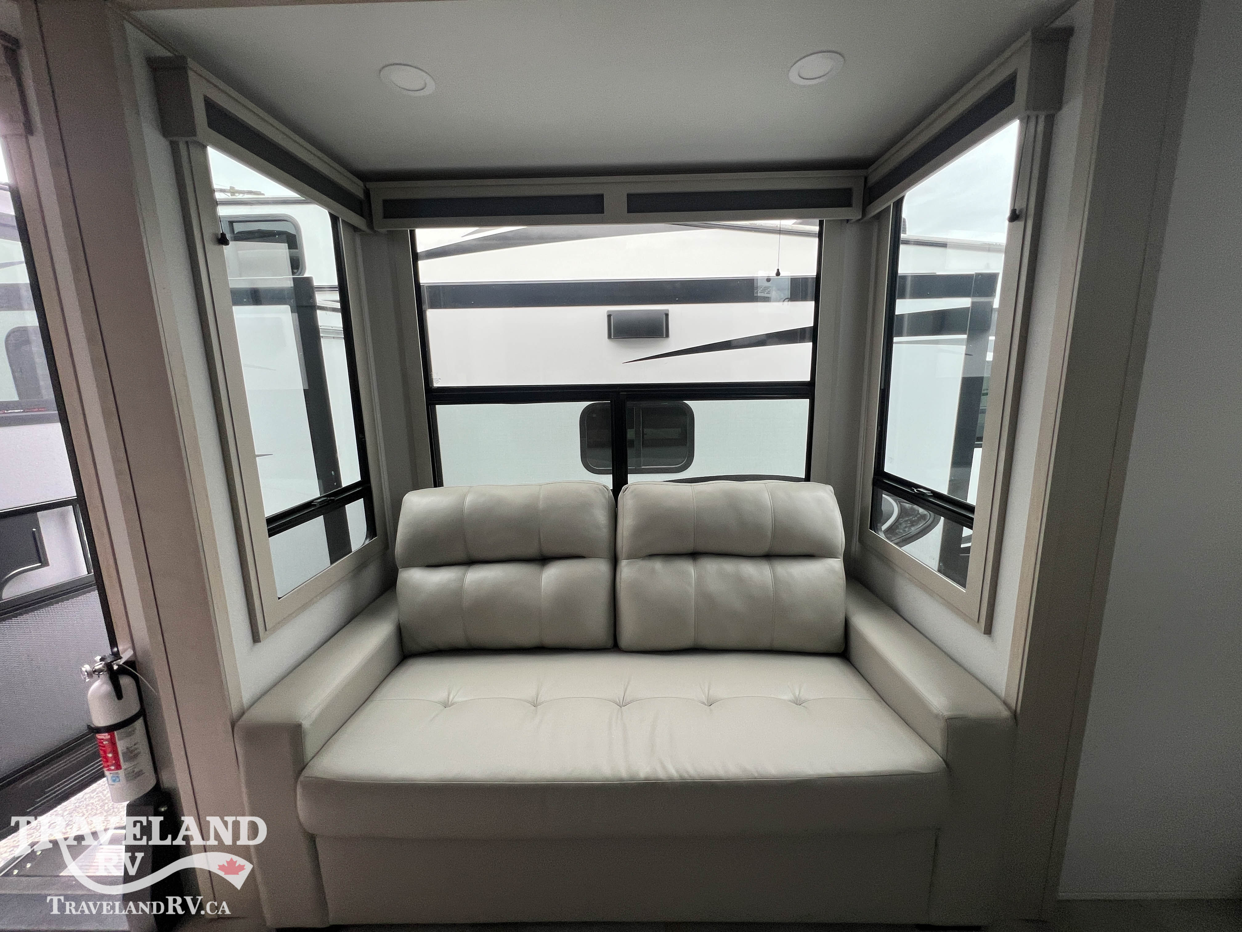 2025 Grand Design Solitude 390RK - Image 10