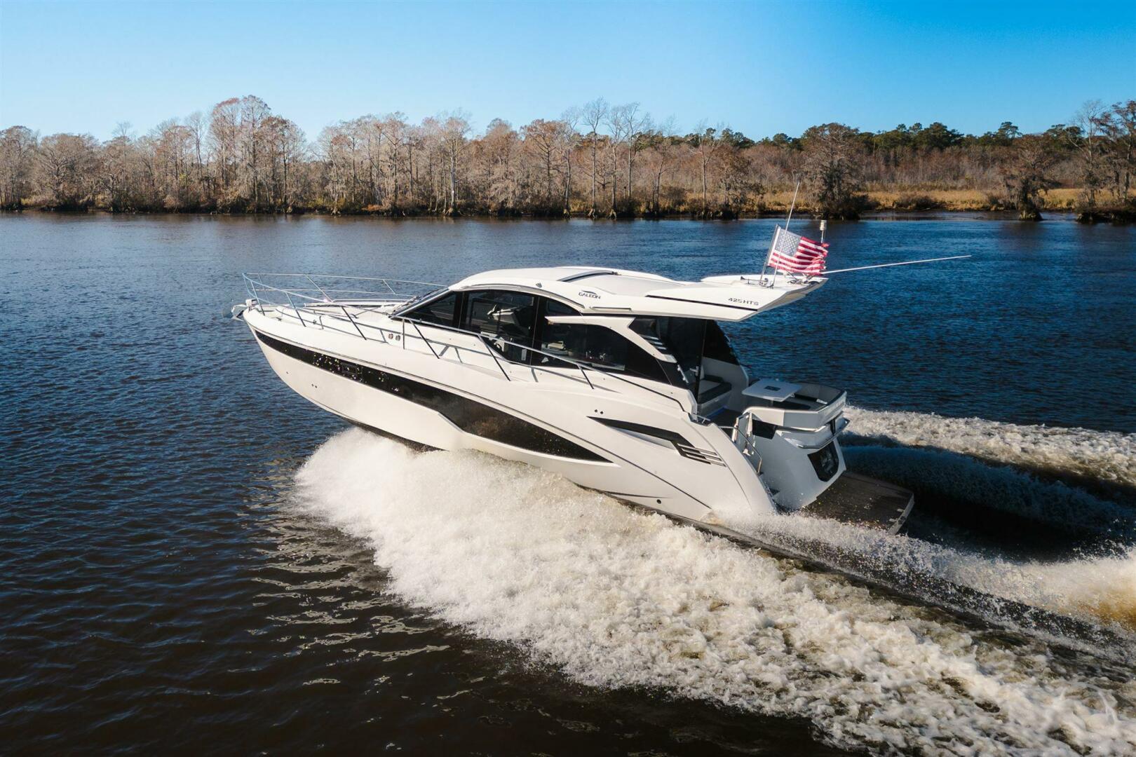 2023 Galeon 425 HTS - Image 4