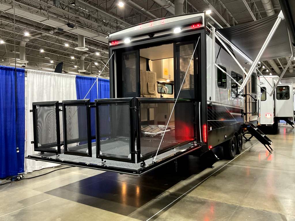 2026 JAYCO SEISMIC 214 - Image 33