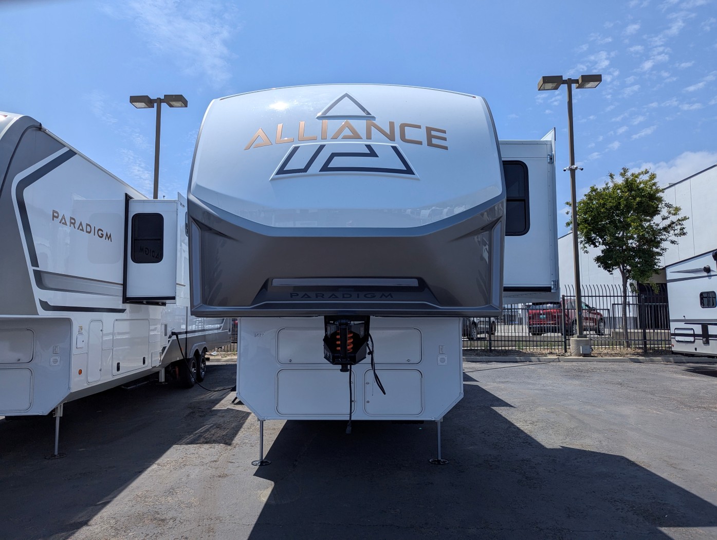 2025 Alliance RV Paradigm 375RD - Image 2